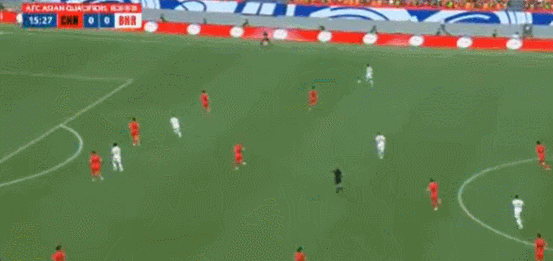 阿扎伦卡在中国队比赛中连败，连败引发热议！